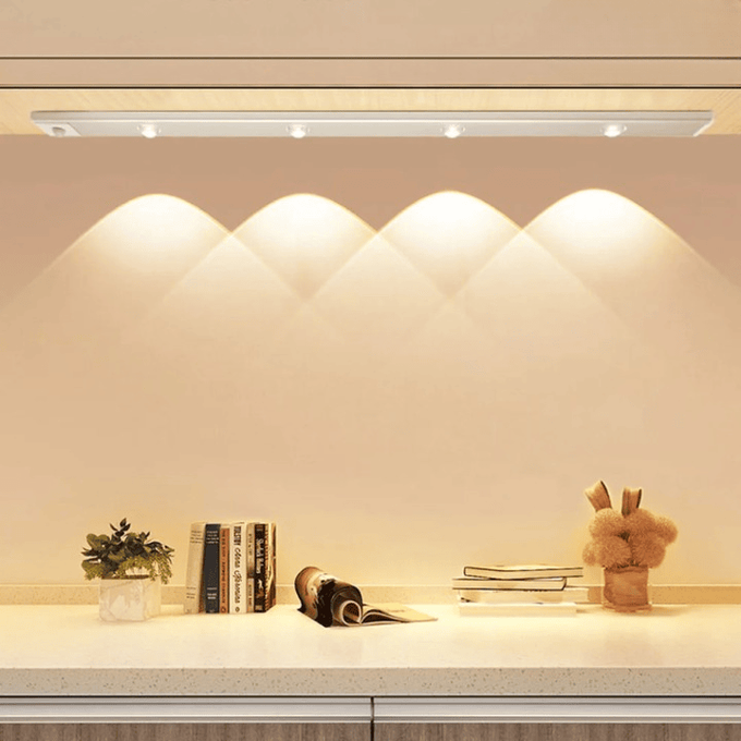 شريط LED لاسلكي متعدد الاستخدامات مع مستشعر الحركة