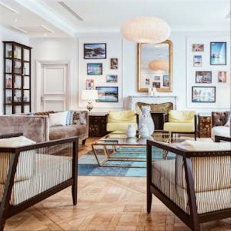 المنزل والمعيشة