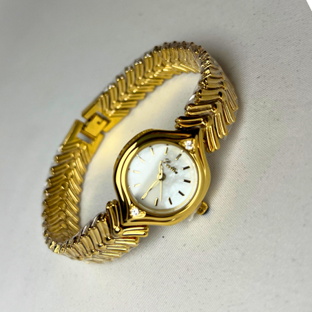 Reloj “Luz de Oro”