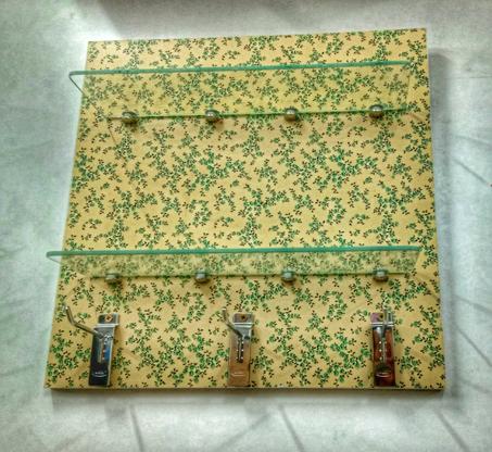 حاملة الكؤووس 3