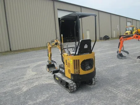 AGT 13.5HP, 1 ton RATO Engine Mini Hydraulic Excavator Micro Crawler Digger, Gasoline Chicago Stock| AGT-H12R - AGT Industrial