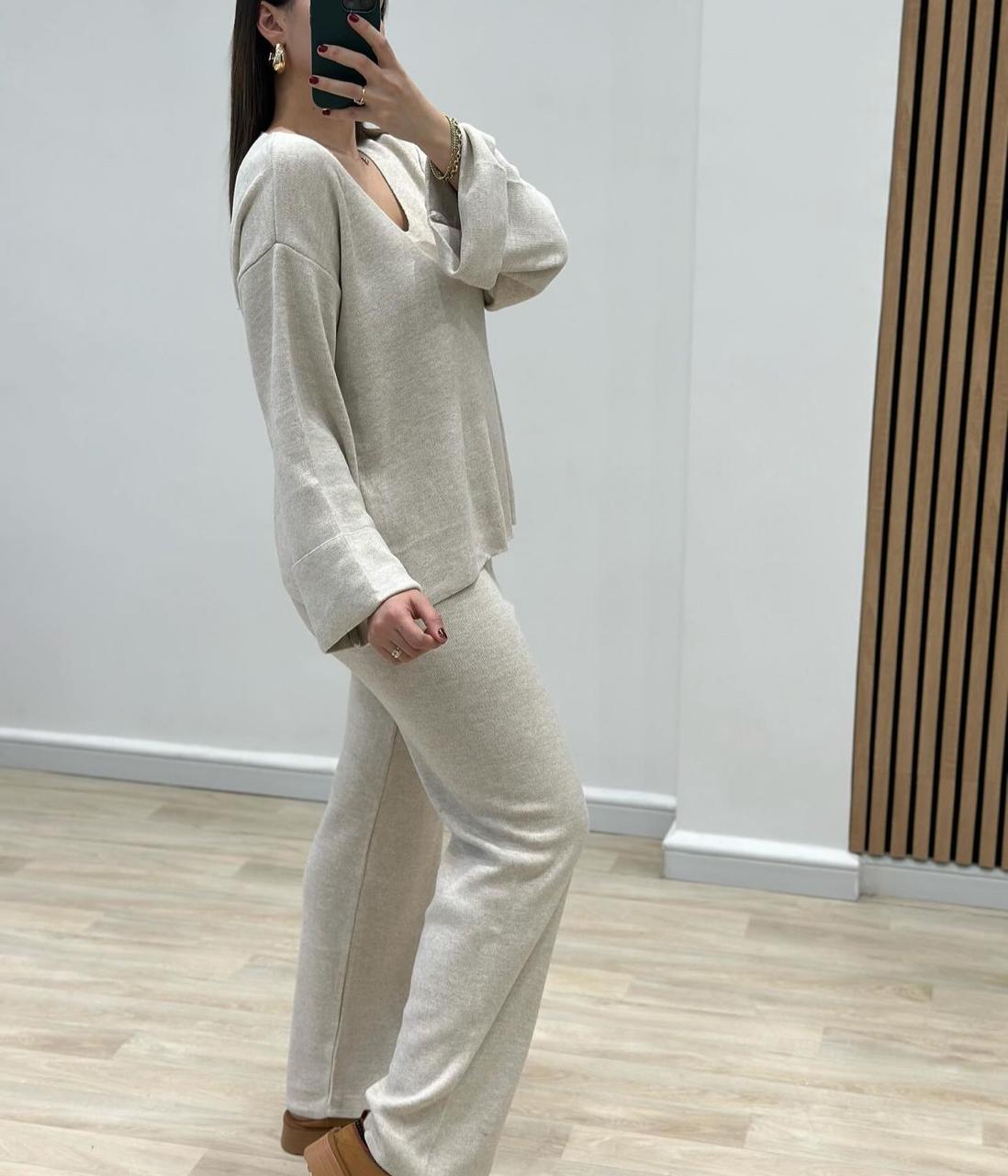 stores/d618f164d1d33f6515e8316e211b8c79/products/jSd5ofNWuQyS6Msr935pKy4LxQ3H3WnNKLV9kdG8.jpg