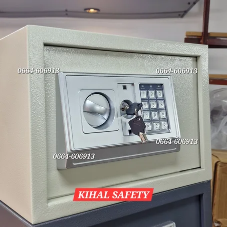 COFFRE FORT 35.25.25CM BLANC CASSE