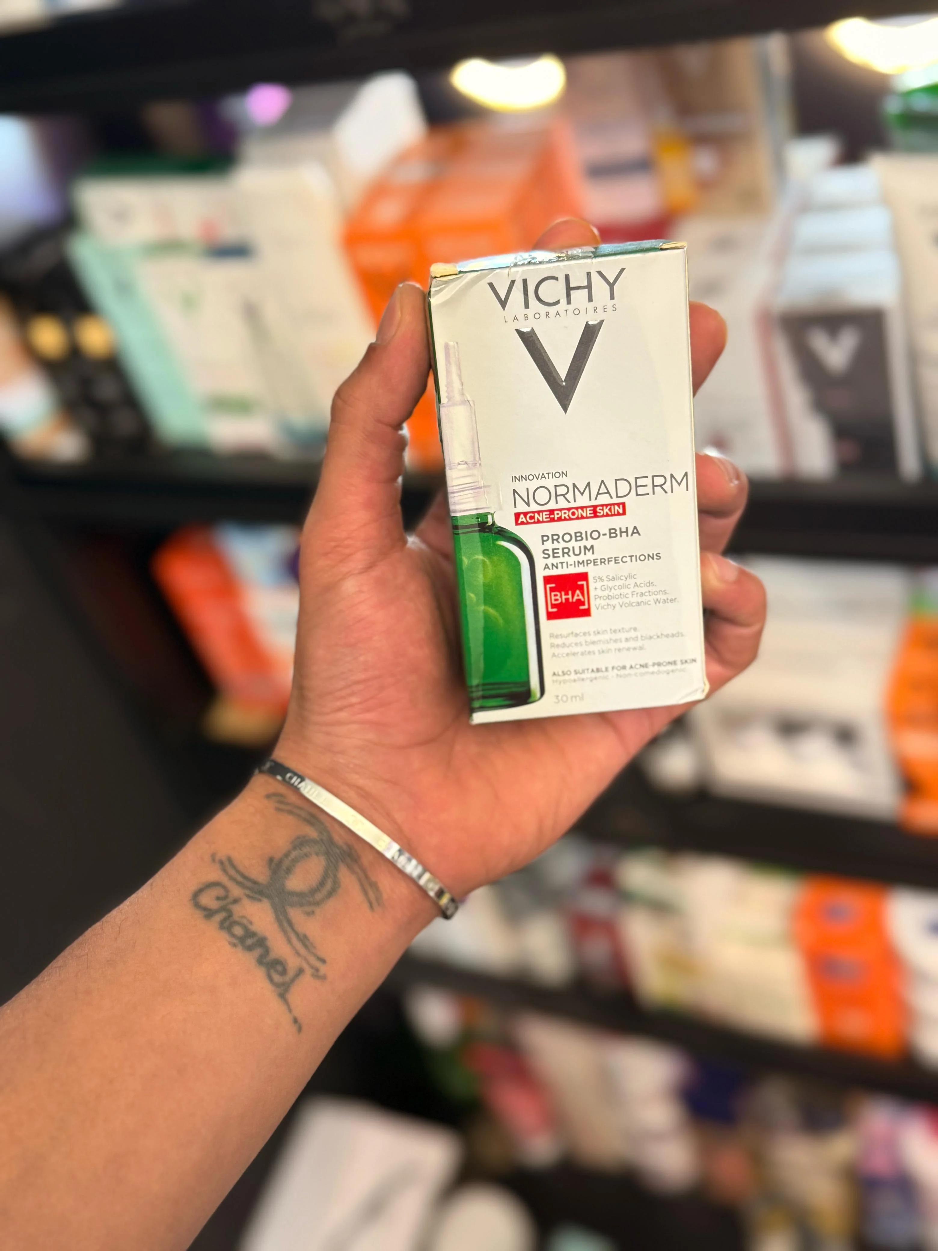 Vichy Normaderm Acne Prone Skin Probio Bha Serum 30ml سيروم فيشي نورماديرم بروبيو BHA للبشرة المعرضة لحب الشباب – 30 مل