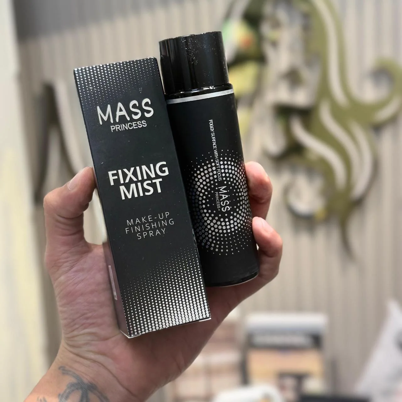 Mass Princess Fixing Mist 100 ml.  ماس برينسيس فيكسينج ميست (بخاخ مثبت وملمع للمكياج).