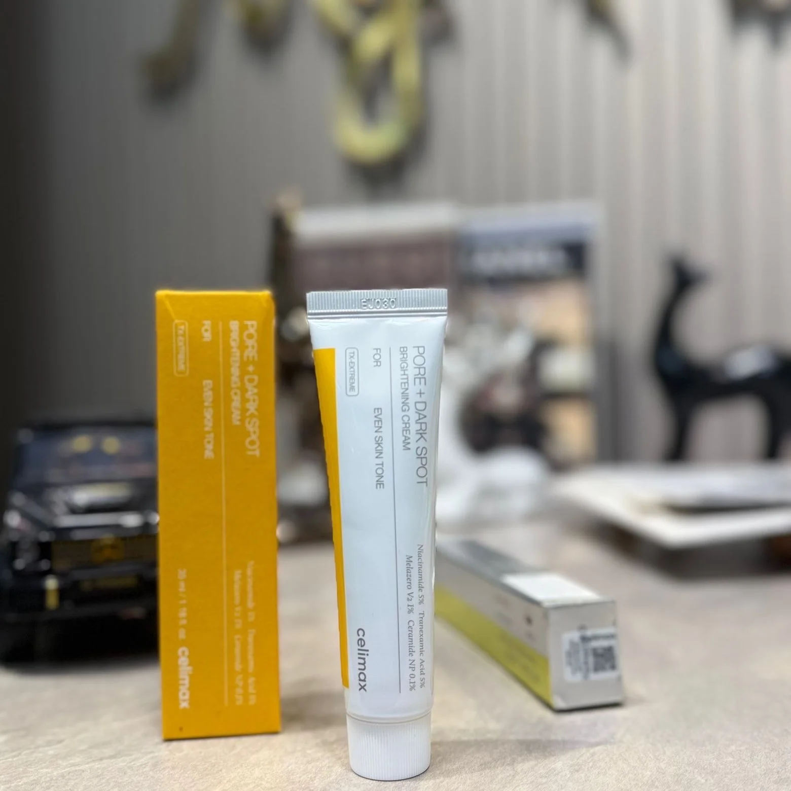 Celimax Pore + Dark Spot Brightening Cream 35 ml كريم سيليماكس لتفتيح المسام والبقع الداكنة – 35 مل