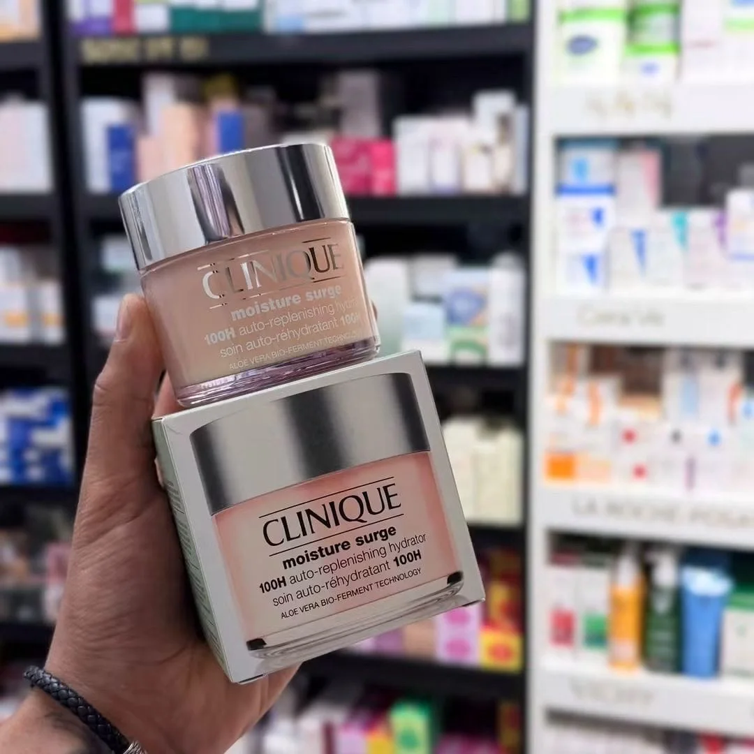 CLINIQUE Moisture Surge 100H Auto-Replenishing Hydratorمرطّب مويستشر سيرج ذاتيّ التجديد لمدة 100 ساعة