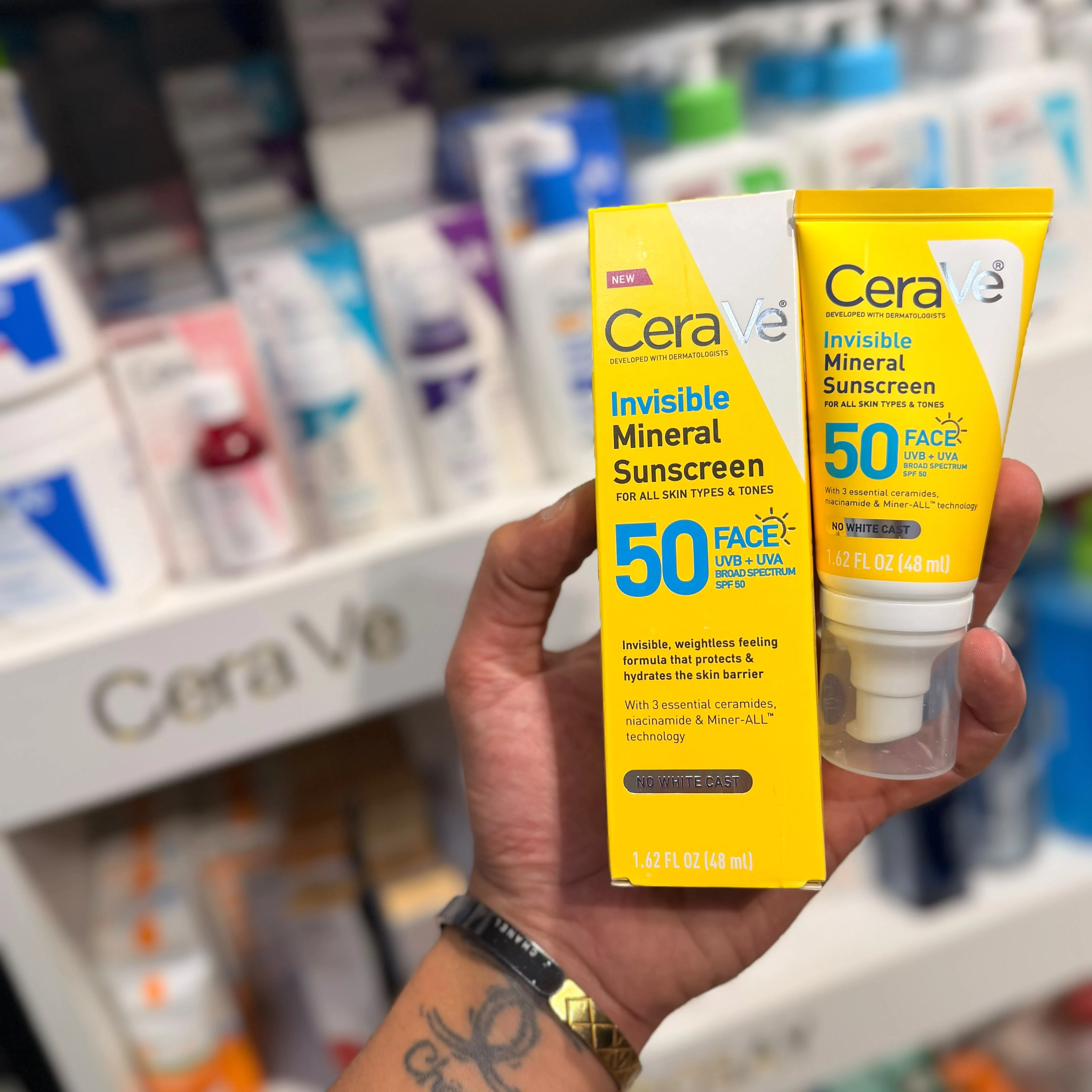 CeraVe Invisible Mineral Sunscreen SPF 50سيرافي لوشن واقي شمس معدني غير مرئي للوجه بعامل حماية 50