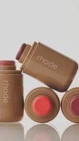 Rhode pocket blush أحمر خدود بحجم الجيب من رود