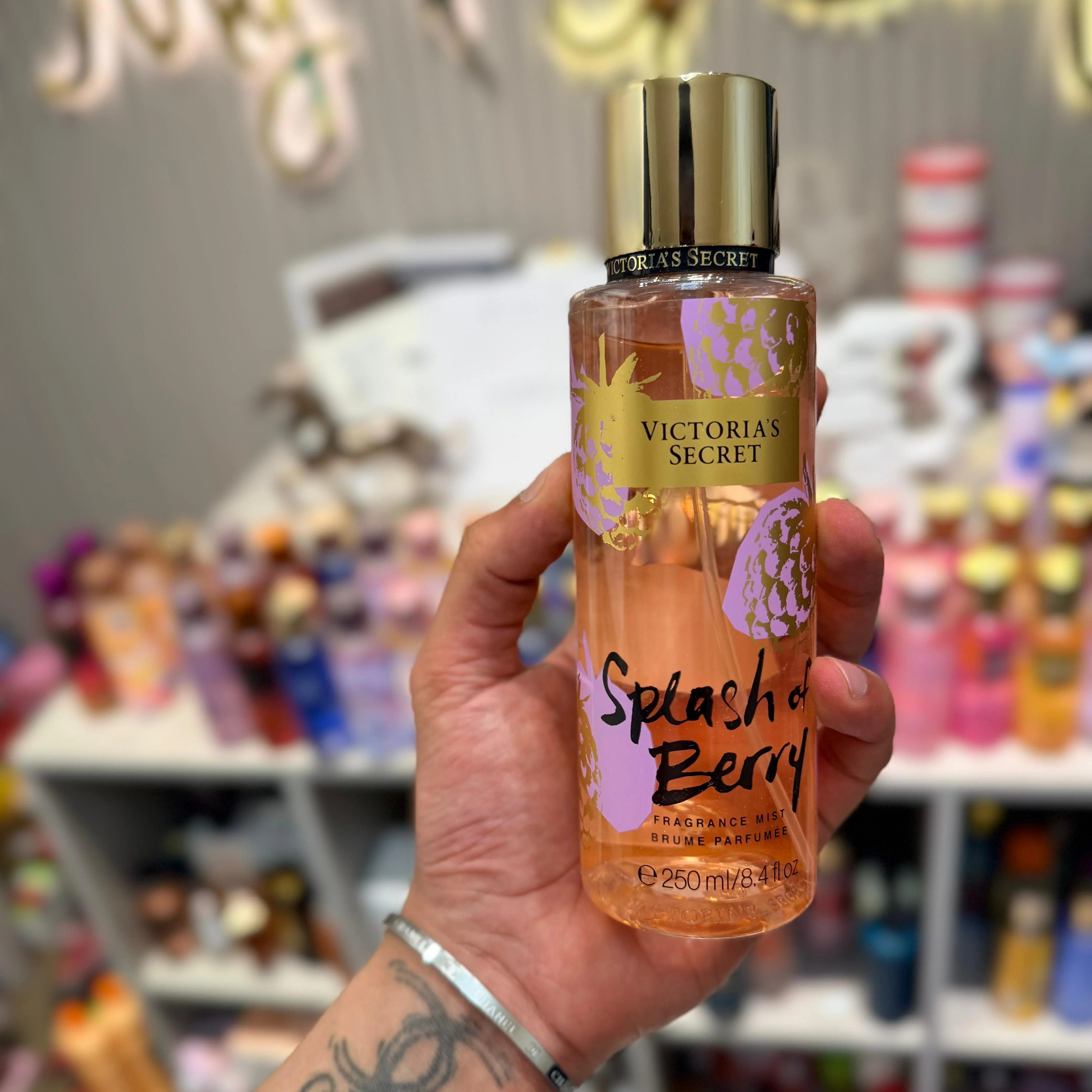 فيكتوريا سيكريت سبلاش أوف بيريSplash of Berry Victoria's Secret