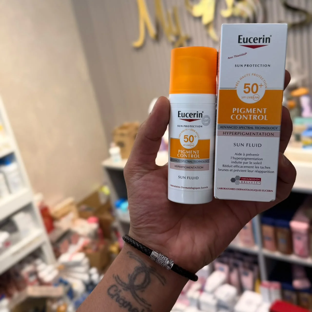 إيوسيرين صن فلويد للتحكم بالتصبغات بعامل حماية من الشمس SPF50+، 50 ملEucerin Sun Fluid Pigment Control SPF50+ 50 مل