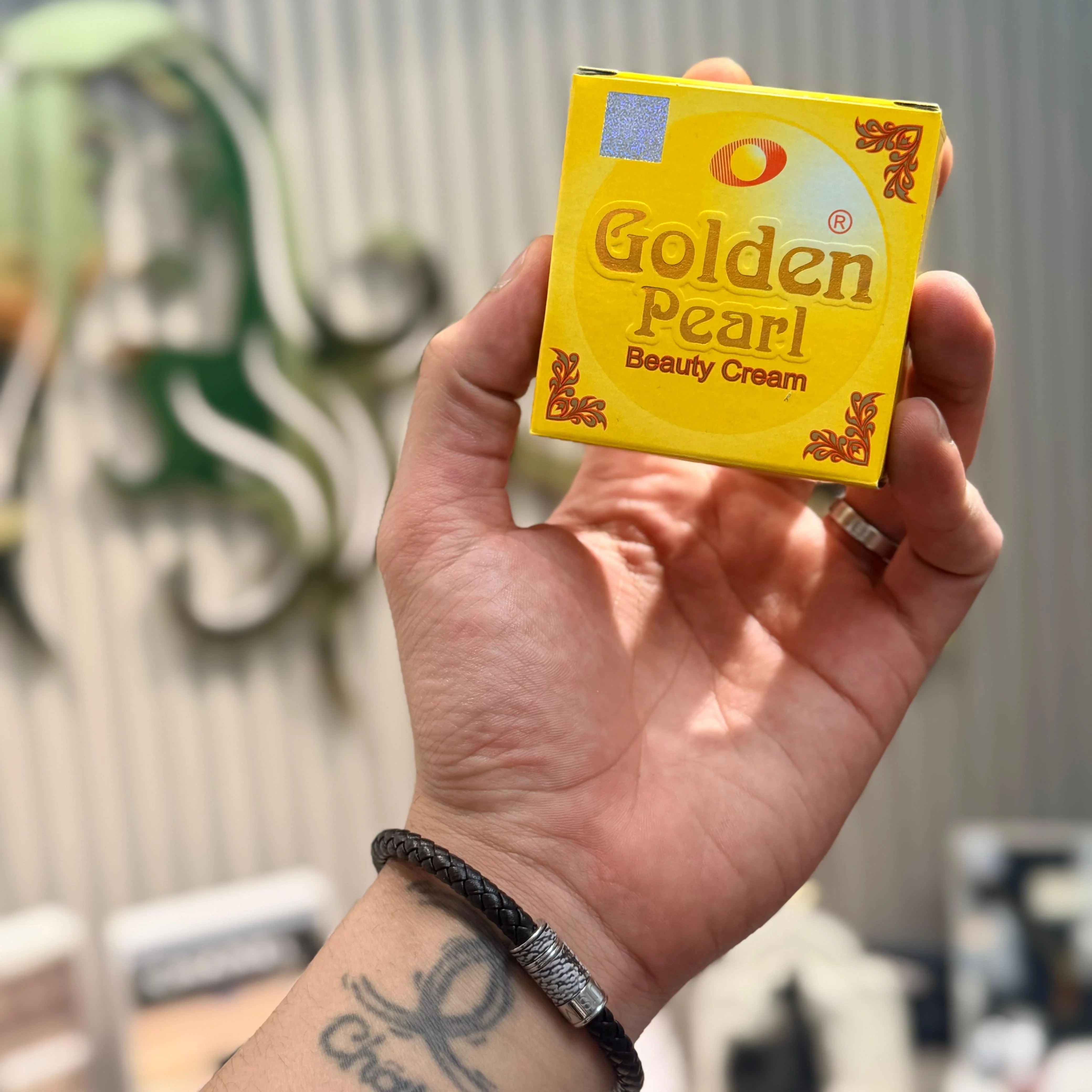 **Original Pakistani Golden Pearl Whitening Cream – 28g كريم التفتيح جولدن بيرل الباكستاني الأصلي 28 جم
