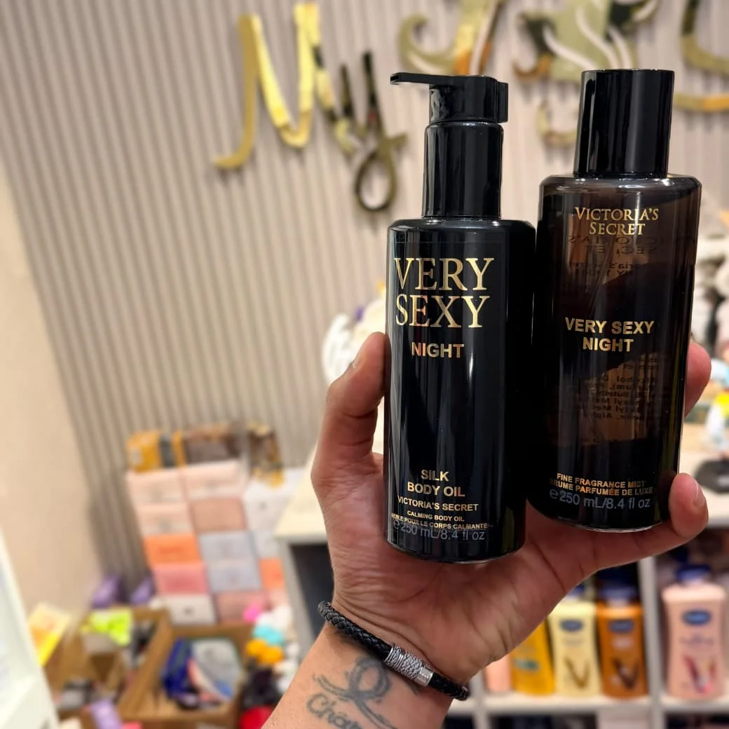 Very SexyVery Sexy Night Body Mist 250mlفيكتوريا سيكريت