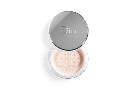 Christian Dior Capture Totale Perfection & Youth Radiance Loose Powderبودرة كريستيان ديور 