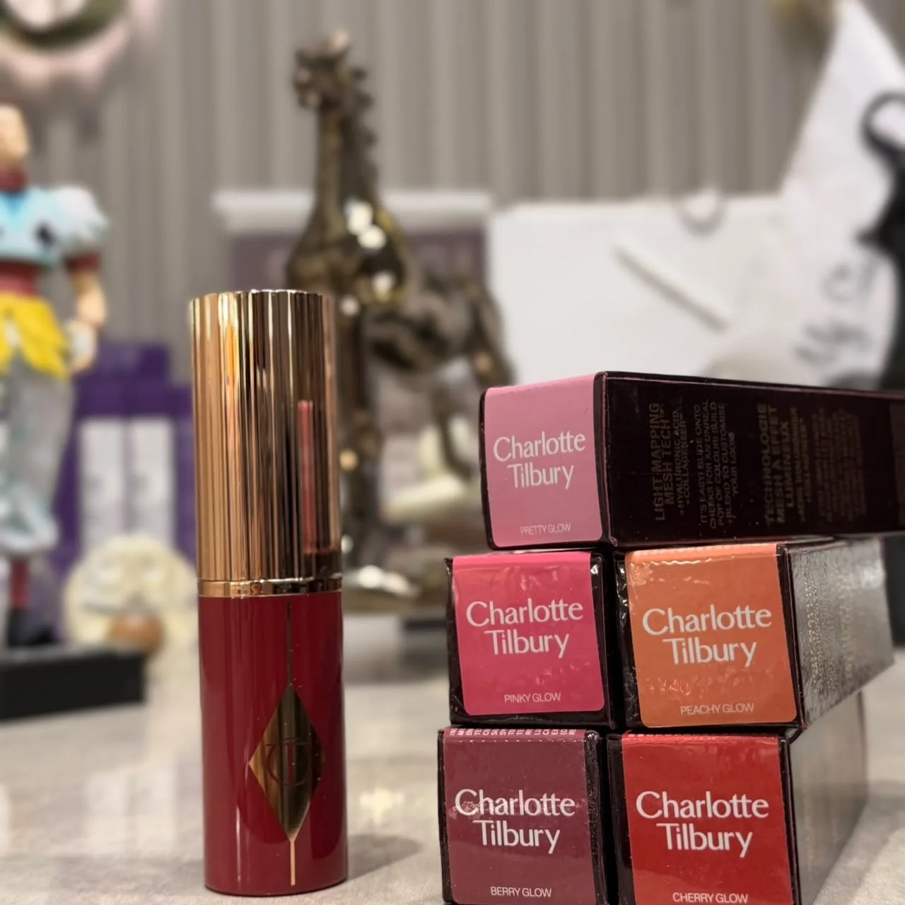 Charlotte Tilbury Unreal Blush Healthy Glow Stickشارلوت تلبوري أنريل بلاش – بلاشر كريمي ستيك