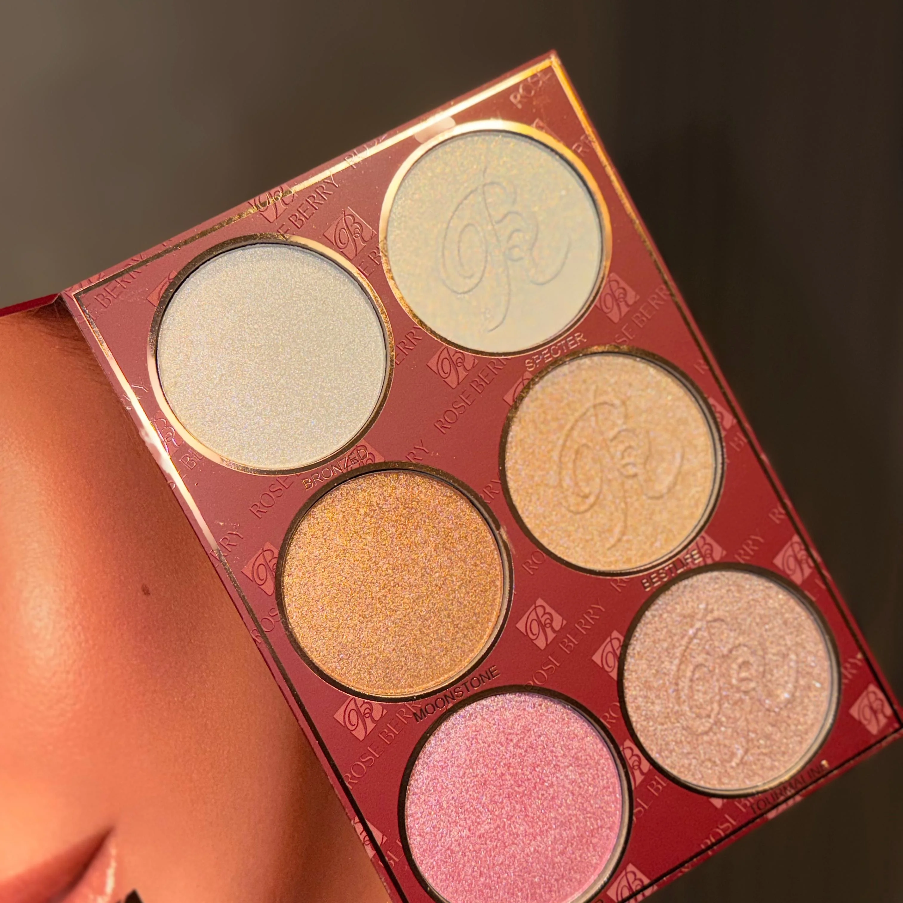 Rose Berry Make Up Kit مجموعة مكياج روز بيري