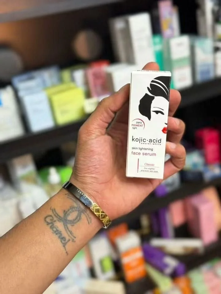 Kojic Acid Secret-White Skin Lightening Face Serum – Classic (Zero Pigment Light) – سيروم للوجه بحمض الكوجيك لتفتيح البشرة 