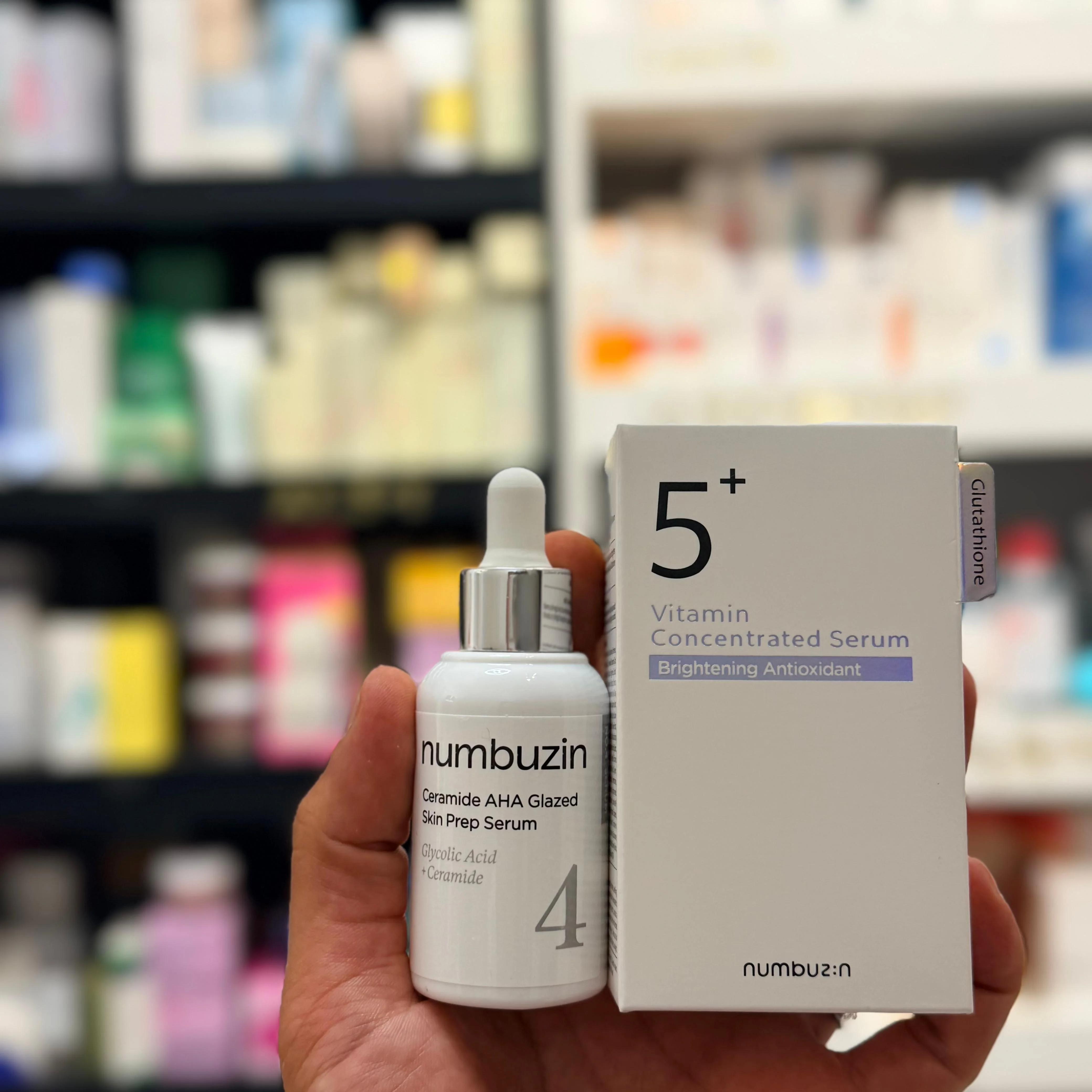 Numbuzin No.4 Shiny Skin Serum – Ceramide AHA, 30ml سيروم البشرة اللامع من نومبوزين رقم 4 سيراميد AHA 30 مل