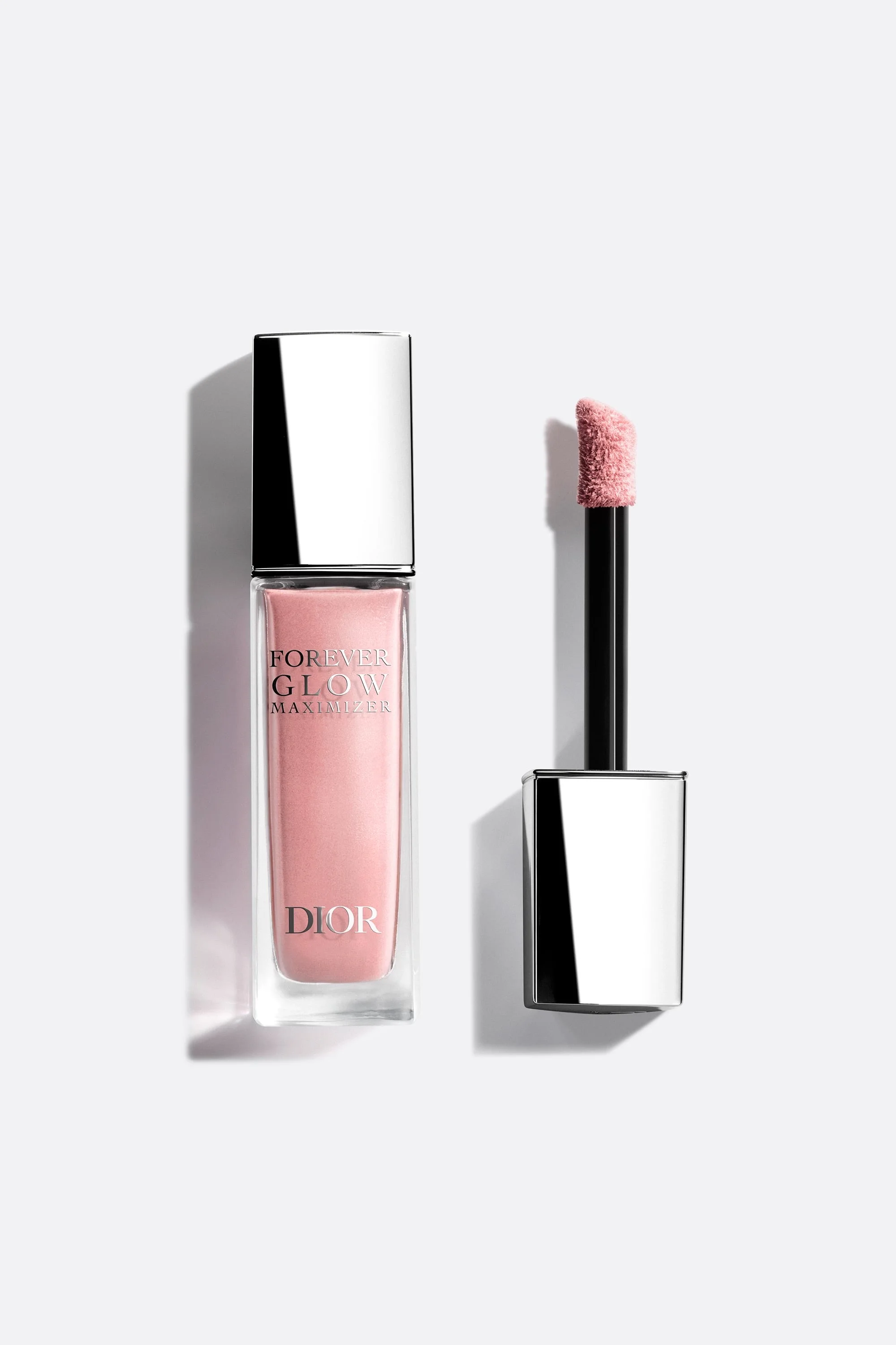 Dior Forever Glow Maximizer - Highlighter liquide مستحضر إضاءة سائل من ديور يدوم طويلاًـ