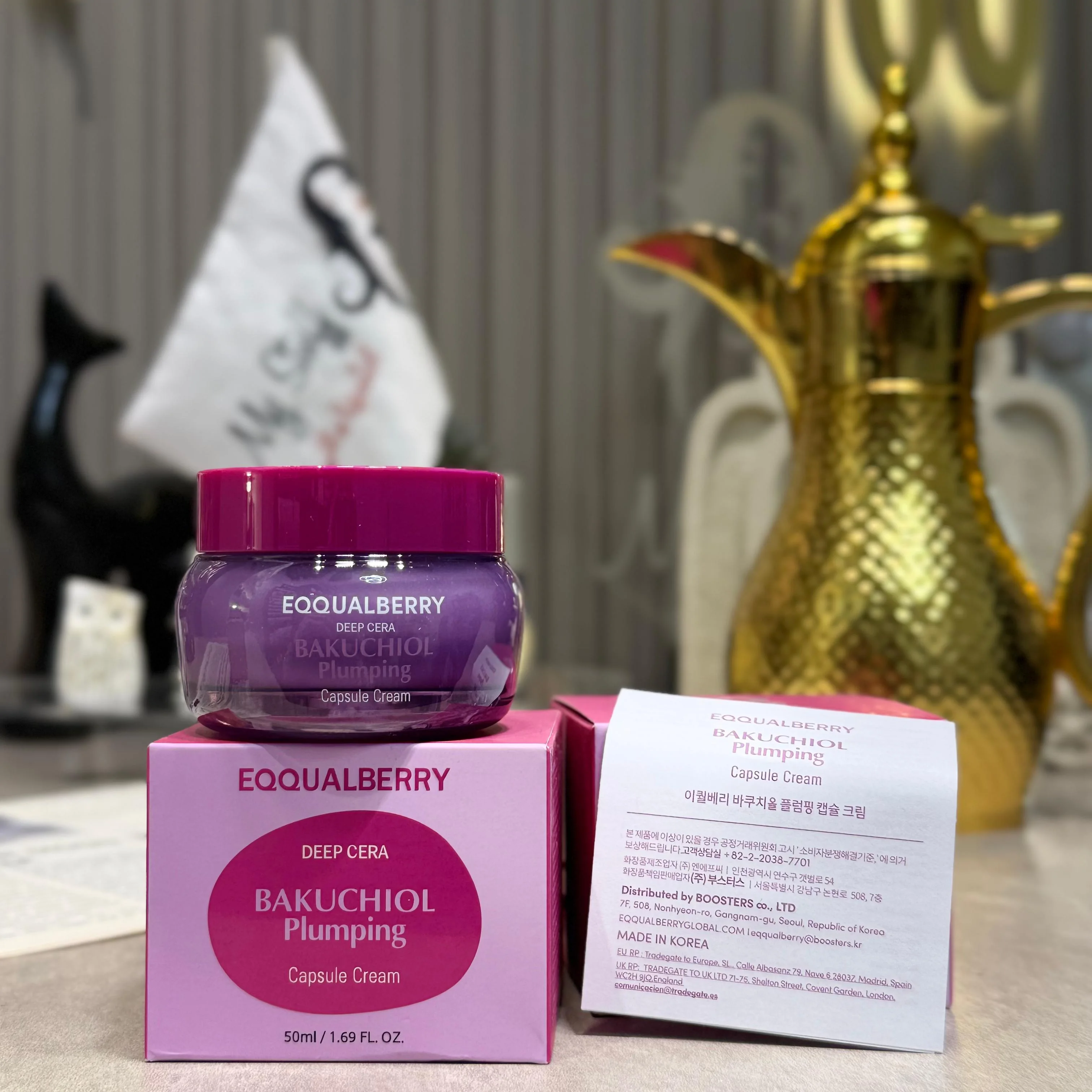 Bakuchiol Capsule Cream – Deeply Hydrating, 1.69 fl oz (50 ml) كريم كبسولات باكوتشيول مليء بالترطيب، 1.69 أونصة سائلة (50 مل)