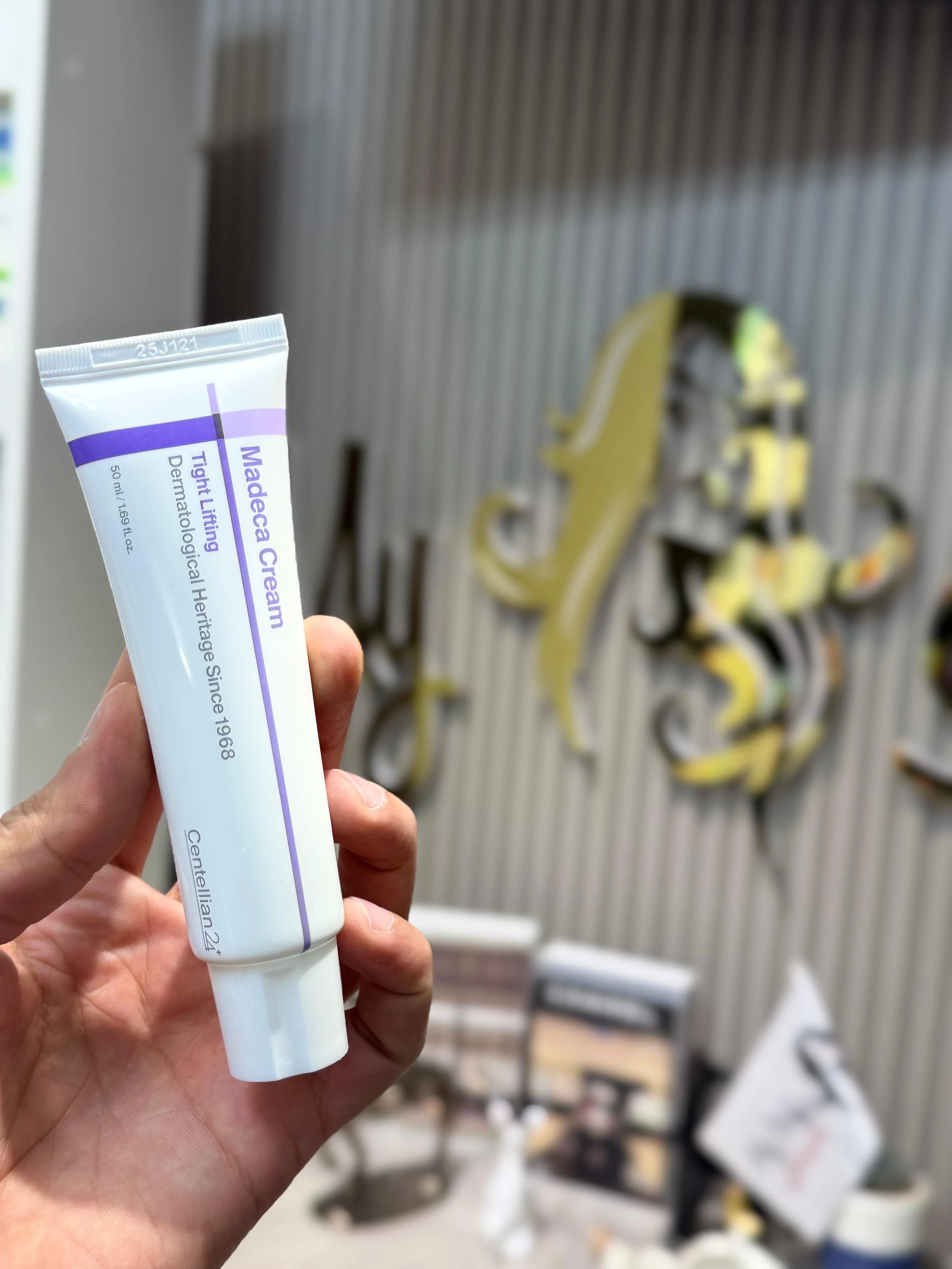 CENTELLIAN24 كريم ماديكا لشد البشرة 50 مل  CENTELLIAN24 Madeca Cream for Skin Firming – 50 ml