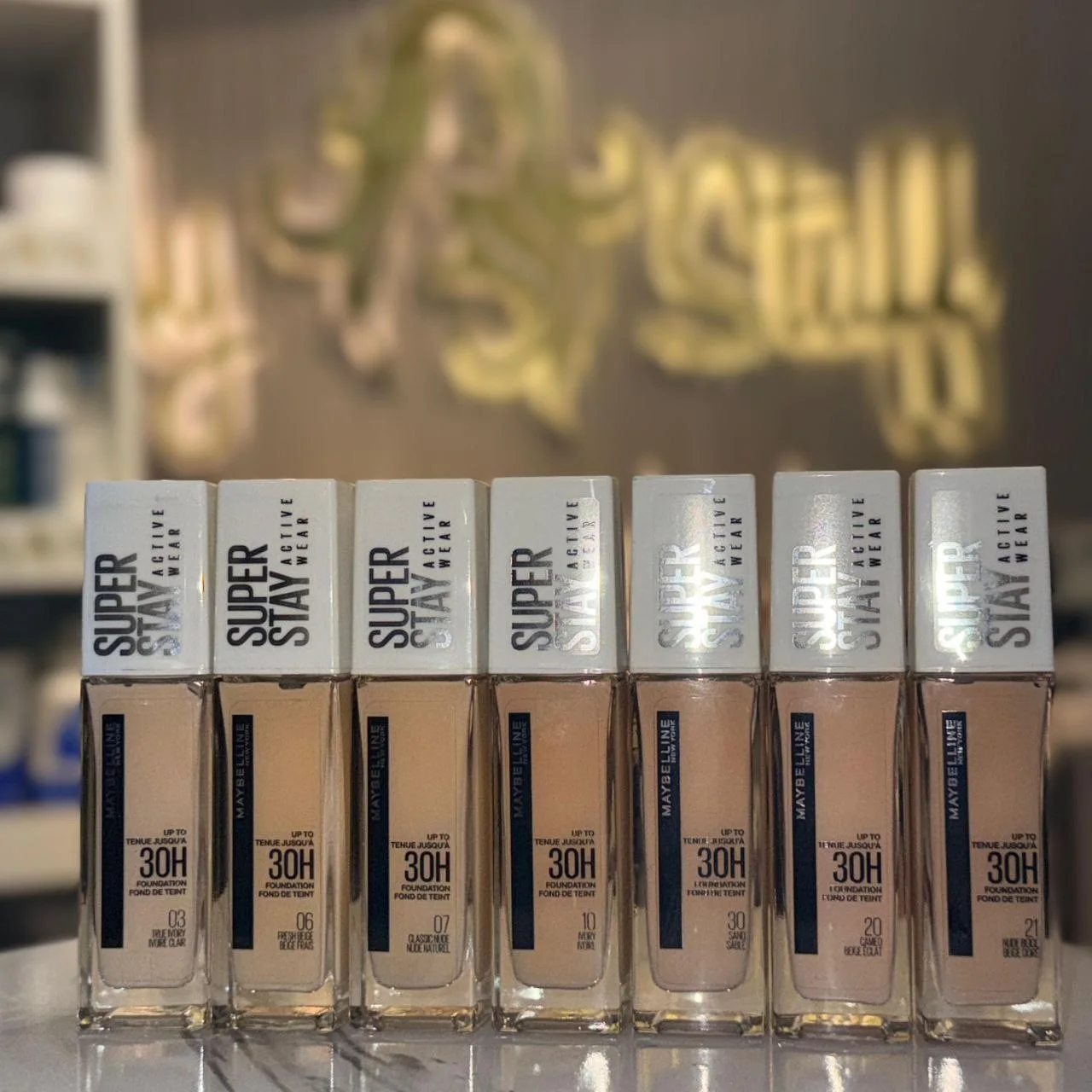 Maybelline New York Super Stay Active Wear 30H Foundationمايبيلين نيويورك سوبر ستاي أكتيف وير 30 ساعة – كريم أساس بتغطية كاملة