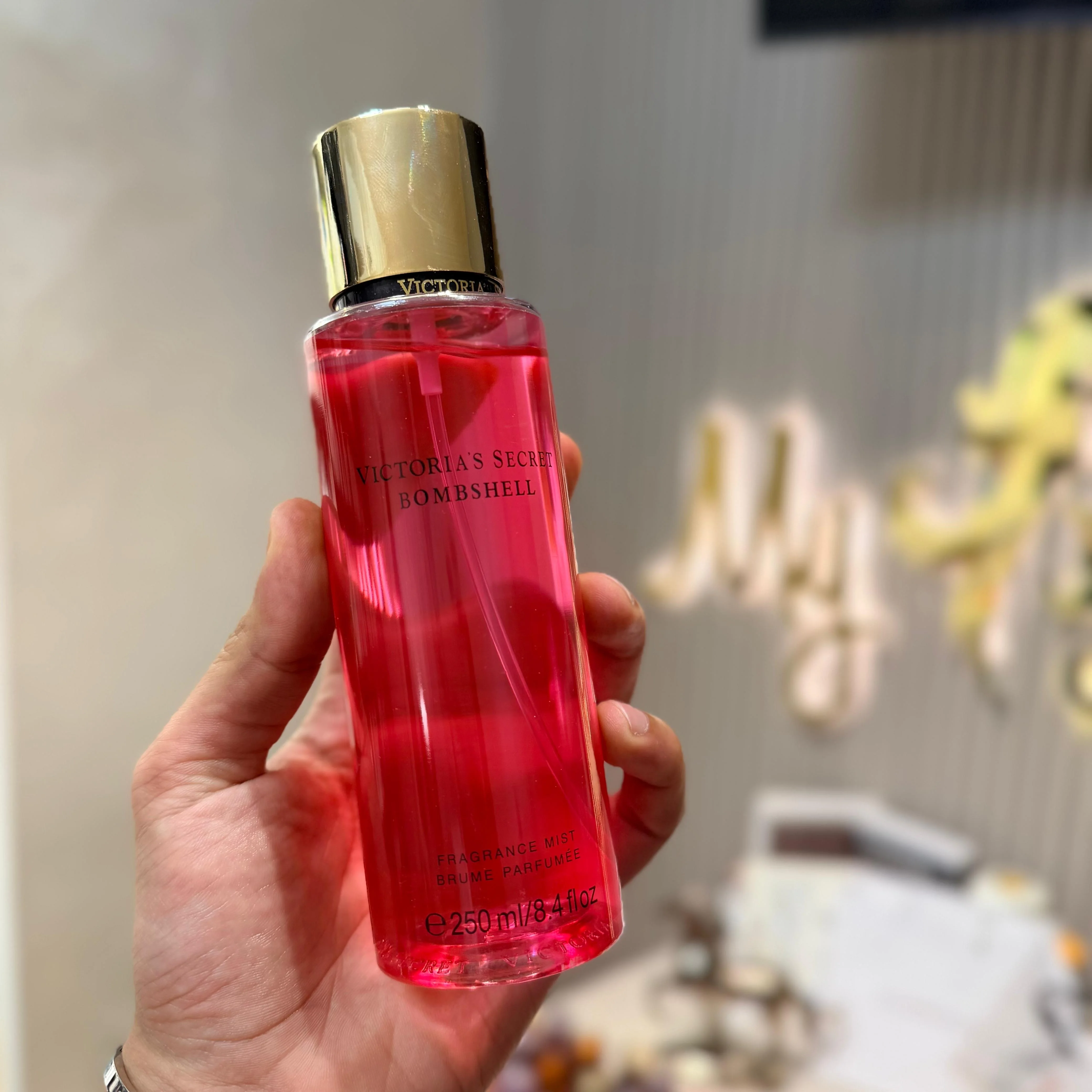 فيكتوريا سيكريت تِمبتيشنTemptation Victoria's Secret