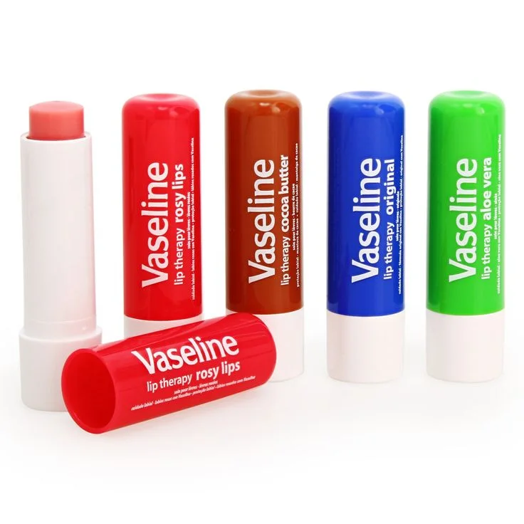 أصابع مرطب الشفاه ليب ثيرابي من فازلين.  Vaseline Lip Therapy Stick Balms
