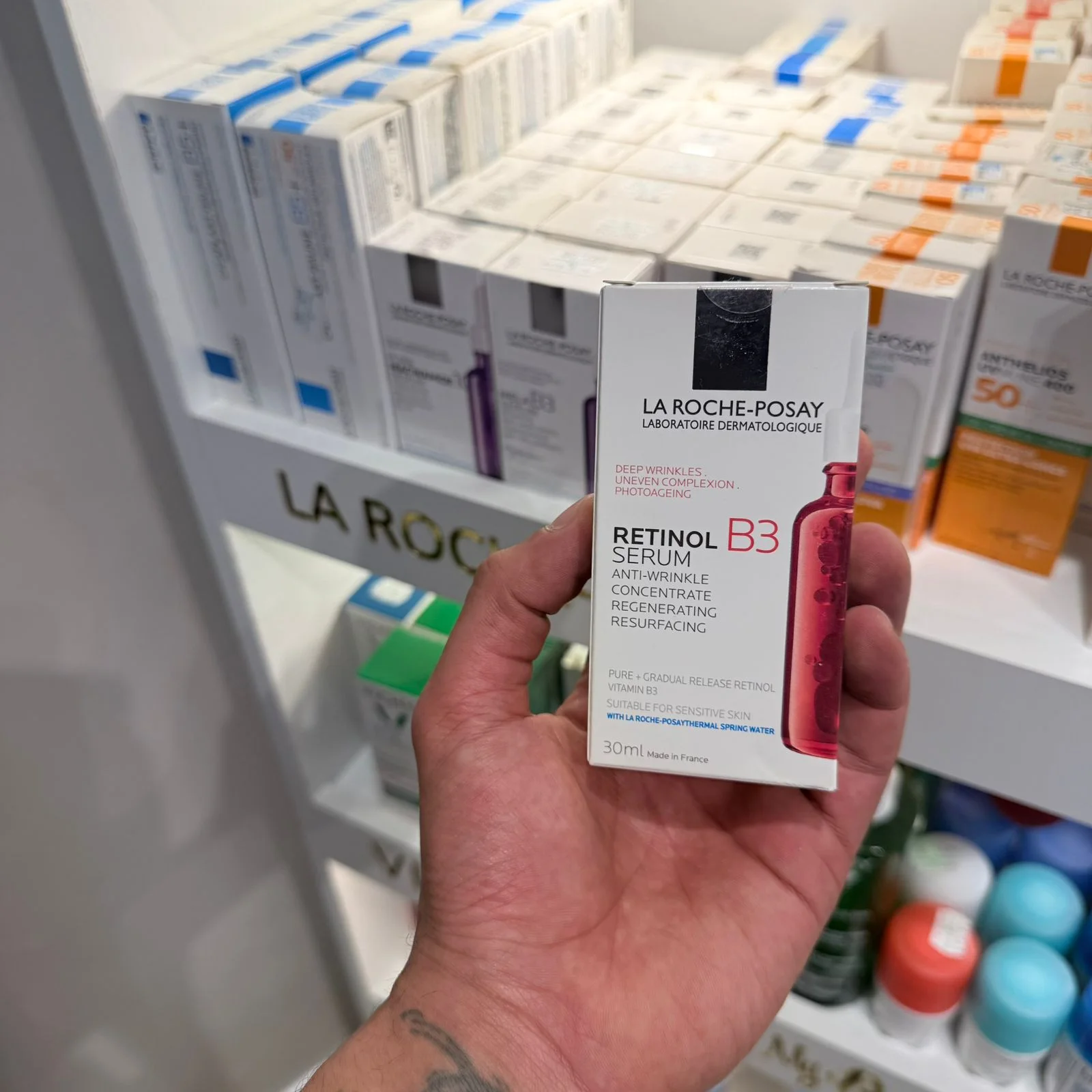 La Roche-Posay Retinol B3 Serum – 30 ml سيروم لاروش بوزيه ريتينول بي 3 30 مل