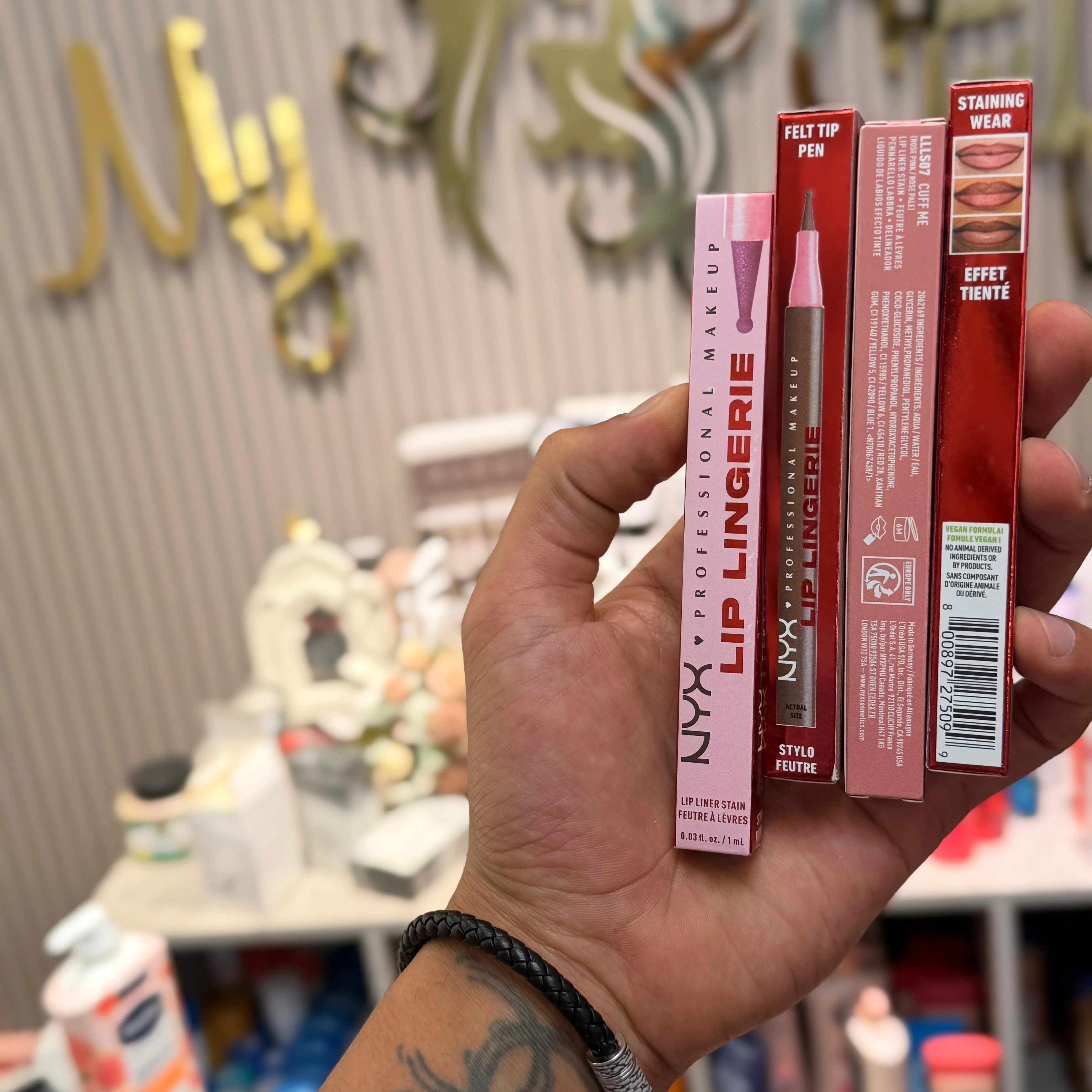 NYX Professional Makeup Lip Lingerie Lip Liner Stain محدد ومصبغ شفاه ليب لانجري من ان واي اكس بروفيشينال ميك اب