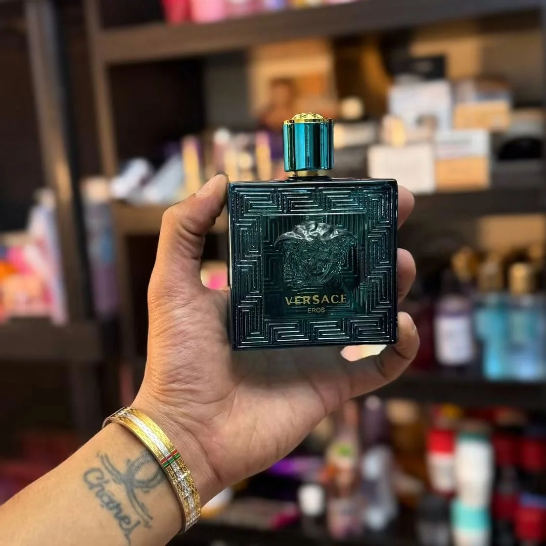 Versace Eros Eau de Parfum 50ml for Men | Fresh Woody Fragrance | Long Lasting Scent. عطر فرزاتشي إيروس أو دو بارفان