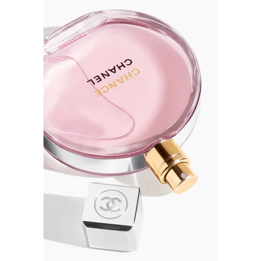 Chanel Chance Eau Tendre Perfume for Women Delicate Floral Fruity Fragrance 50ml Everyday Elegance. عطر شانيل شانس أو تندر للنساء، برائحة زهرية فاكهية