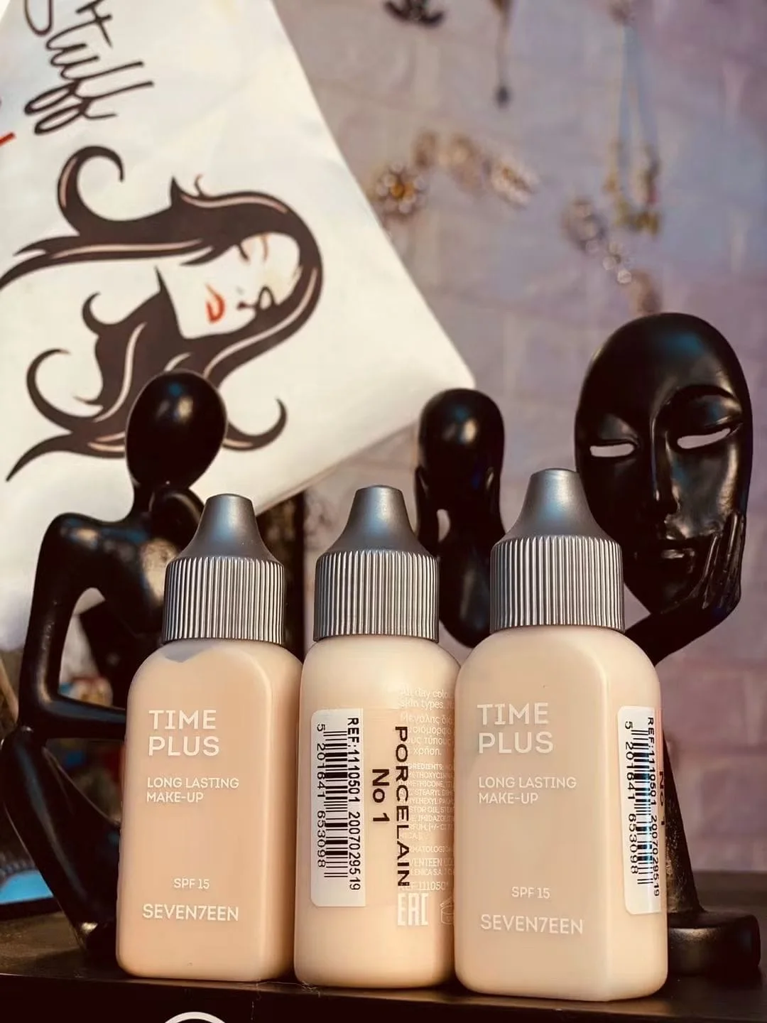 Time Plus Long Lasting Make-Up SPF 15 – Seventeenنفاونديشن تايم بلس طويل الثبات بعامل حماية  ١٥ – سيفنتي