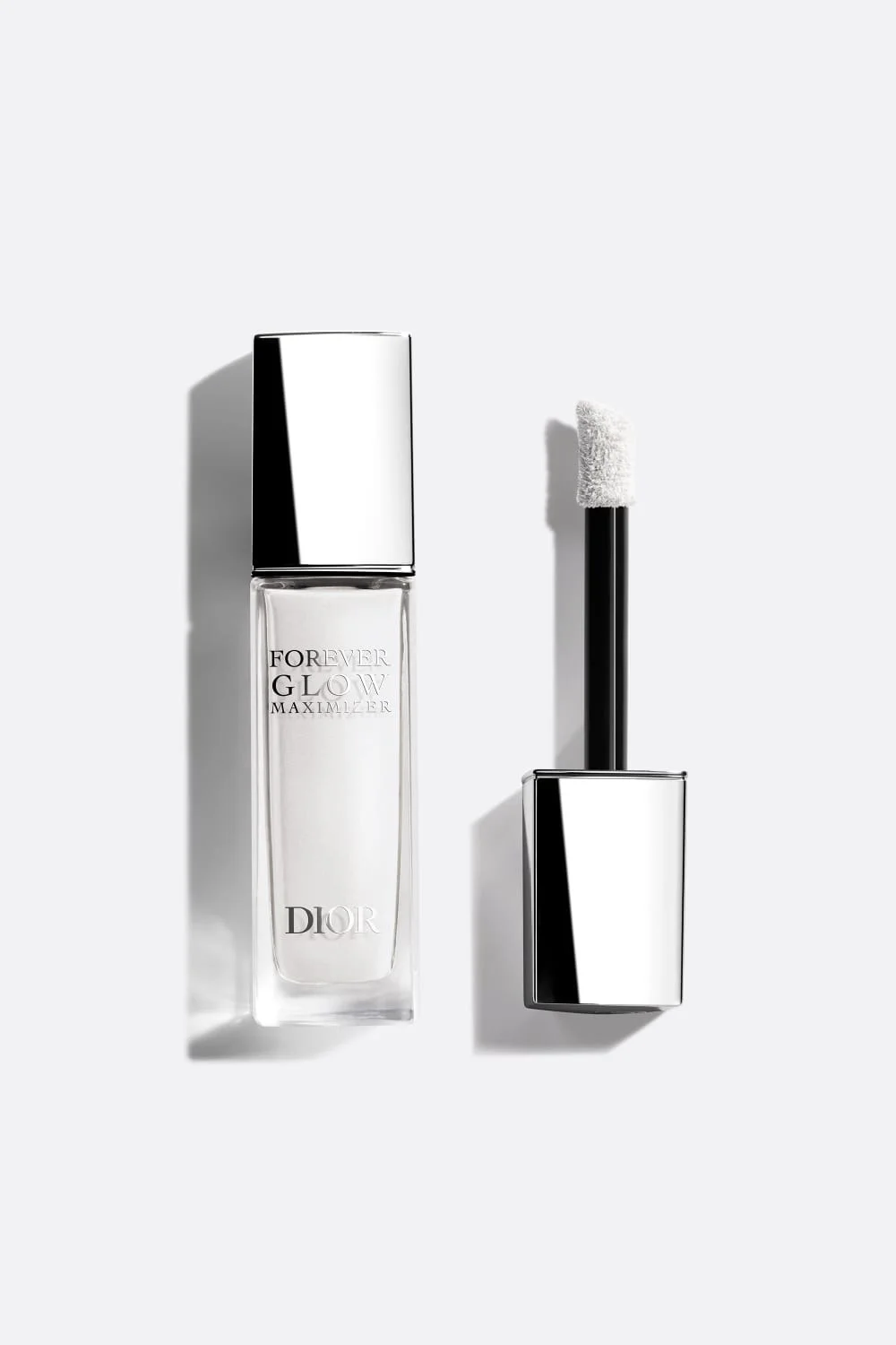Dior Forever Glow Maximizer - Highlighter liquide مستحضر إضاءة سائل من ديور يدوم طويلاًـ