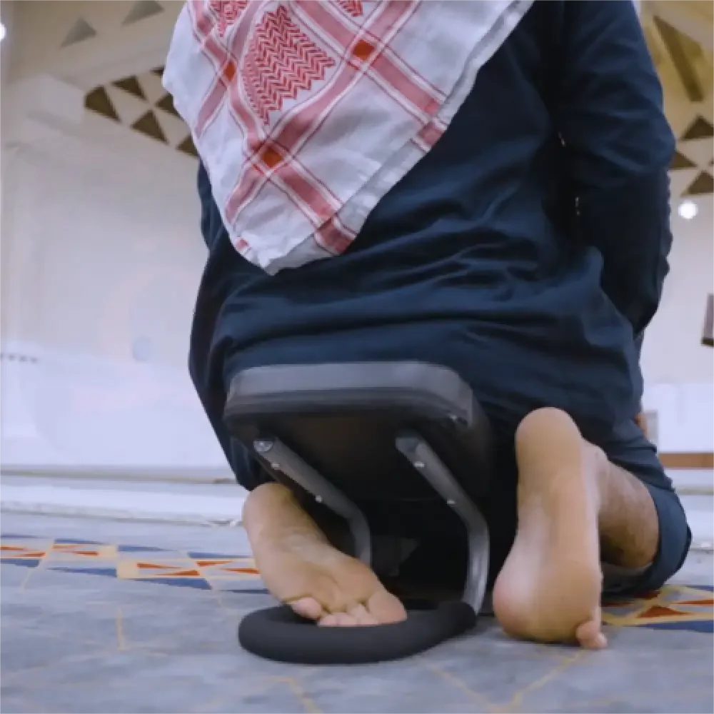كرسي سجود لتسهيل الصلاة وتخفيف الضغط علي الركبيتن لكبار السن والمرضي