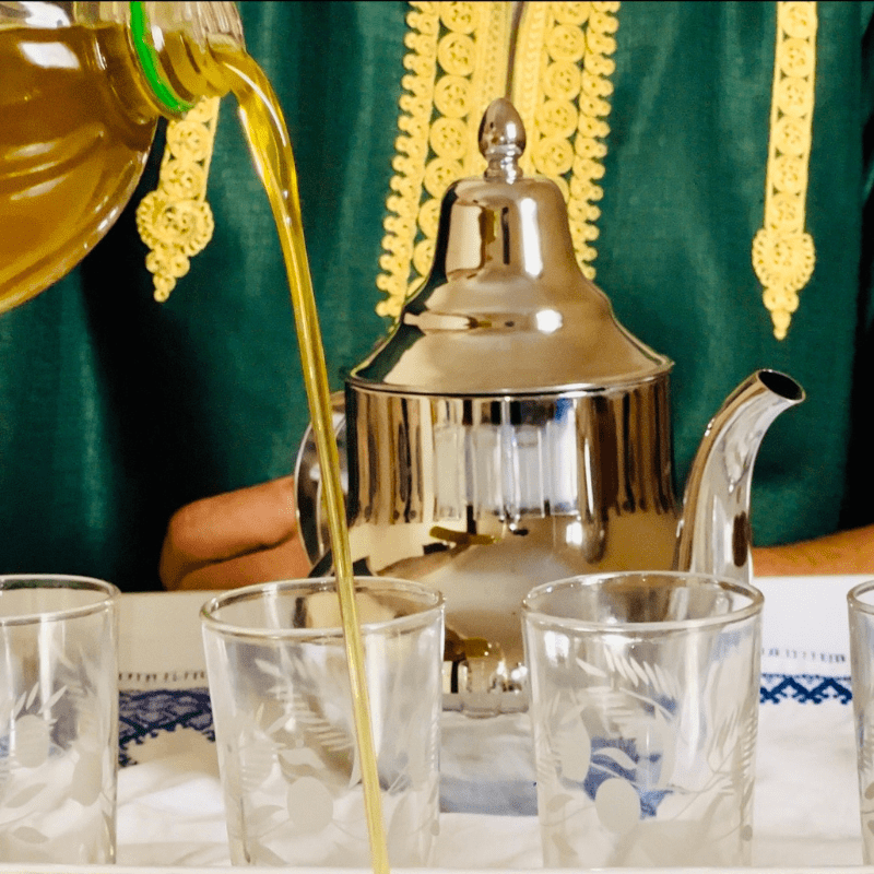 زيت السراغنة الأصالة والجودة بالإضافة إلى فوائده الصحية ، يعتبر زيت الزيتون أيضًا مكونًا ضروريا في المطبخ