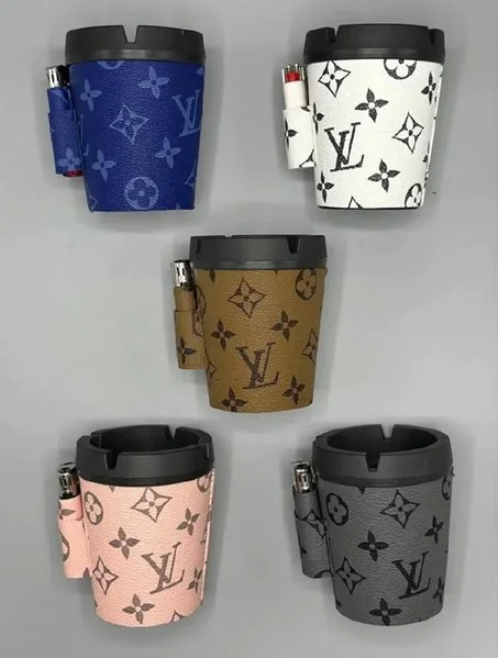 Poubelle automobile cendrier