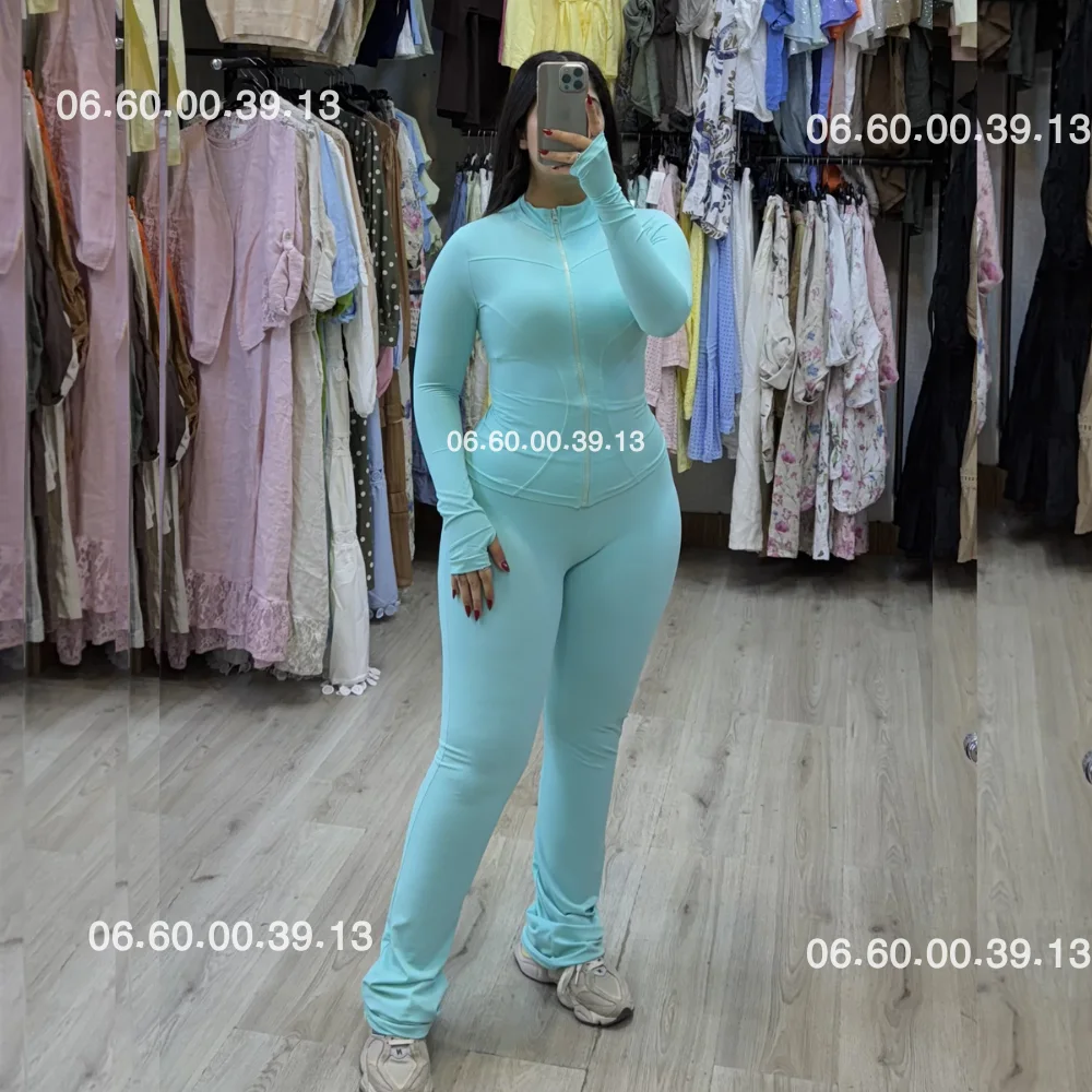 ENSEMBLE SPORT  Turquoise clair