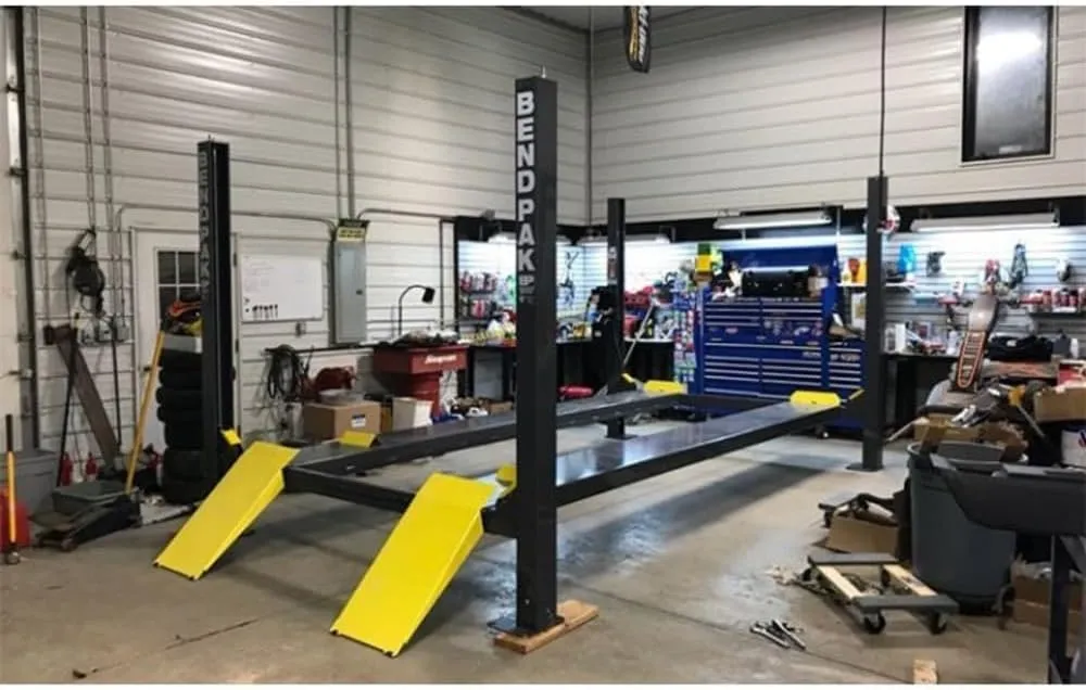 D-9ST 9,000-lb. Capacity Narrow Width Car Lift