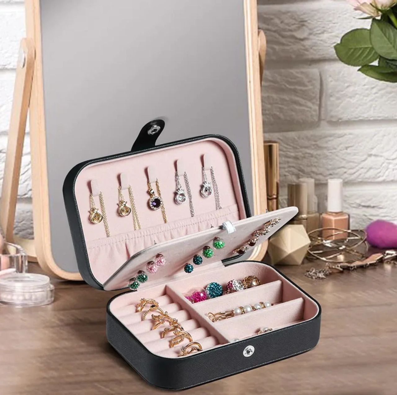 stores/d6c0504e436564706e21fadef0770a59/products/nYsdTkuvIoD4VmSDfUxulsrMex9pNfQF0UxzVXiw.jpg