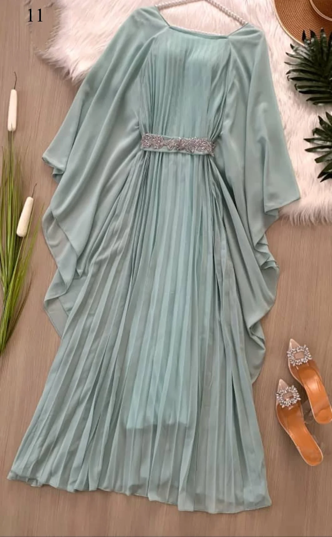 فستان نسائي السعر 20 الف * ريال يمني عدن ⚡