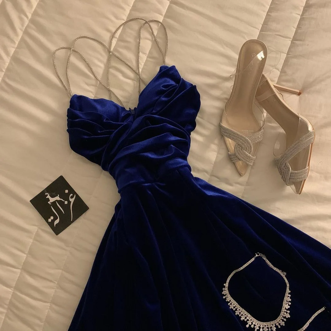 فستان نسائي السعر 14,200 الف ريال يمني ⚡✨