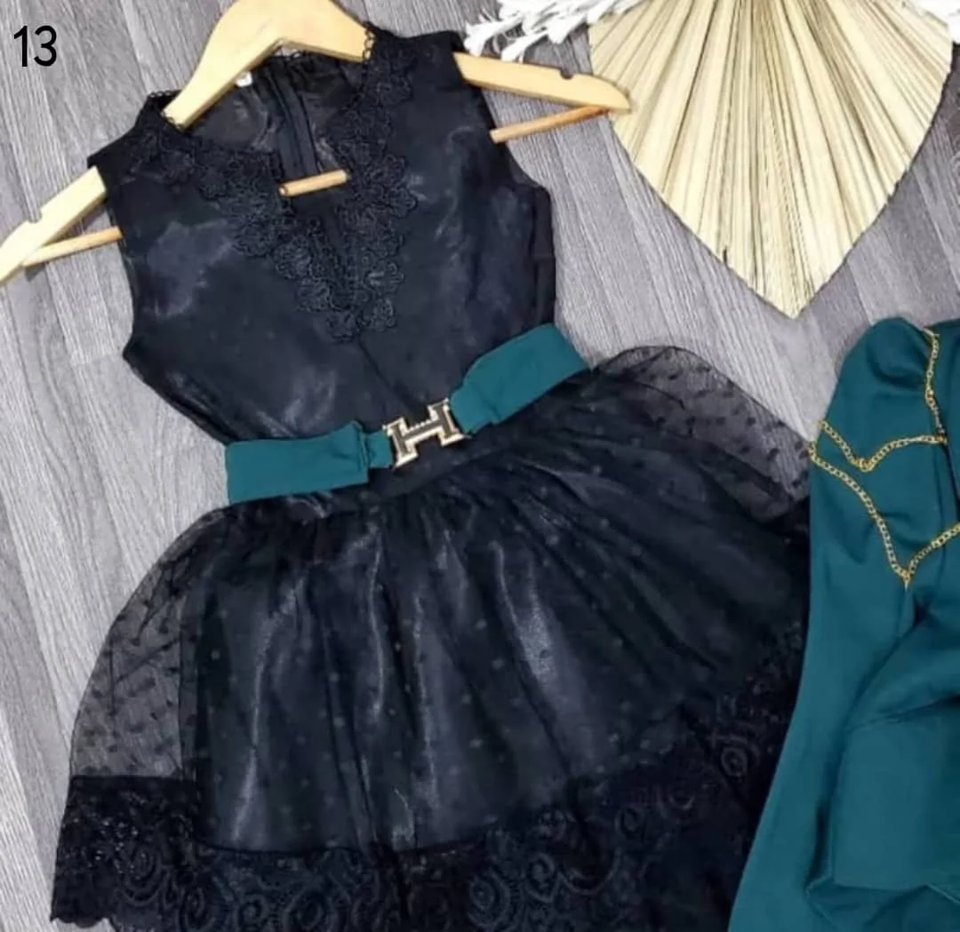 فستان بناتي انييق بستايل كلاسيكي السعر :*25000