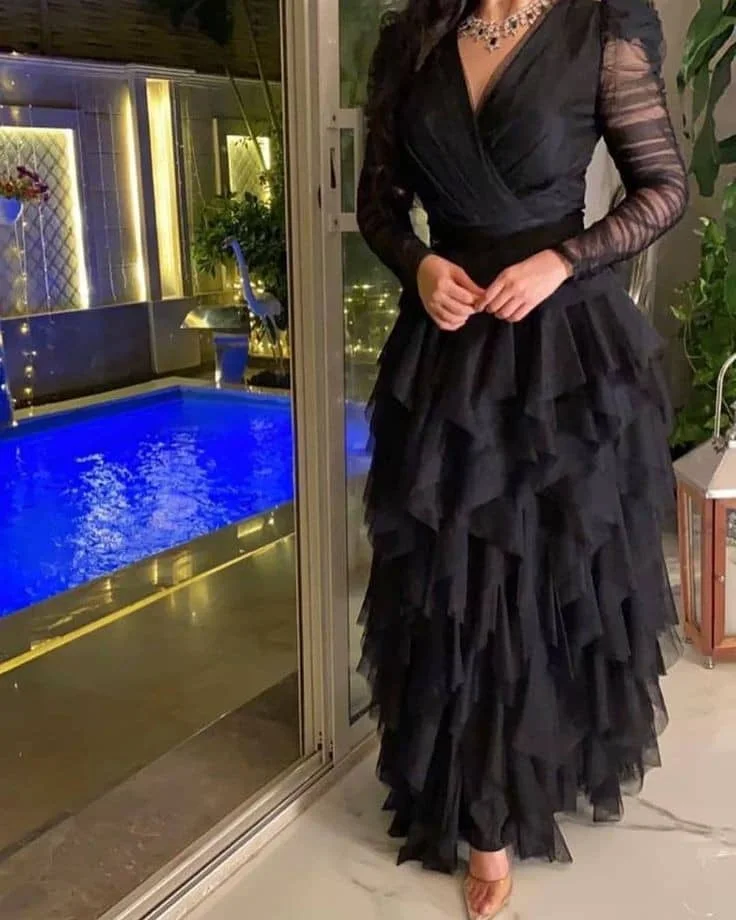 عروضات سوق سالم فستان تحفة تحفة والسعر 19000 ألف ريال يمني والوصف تحت👇