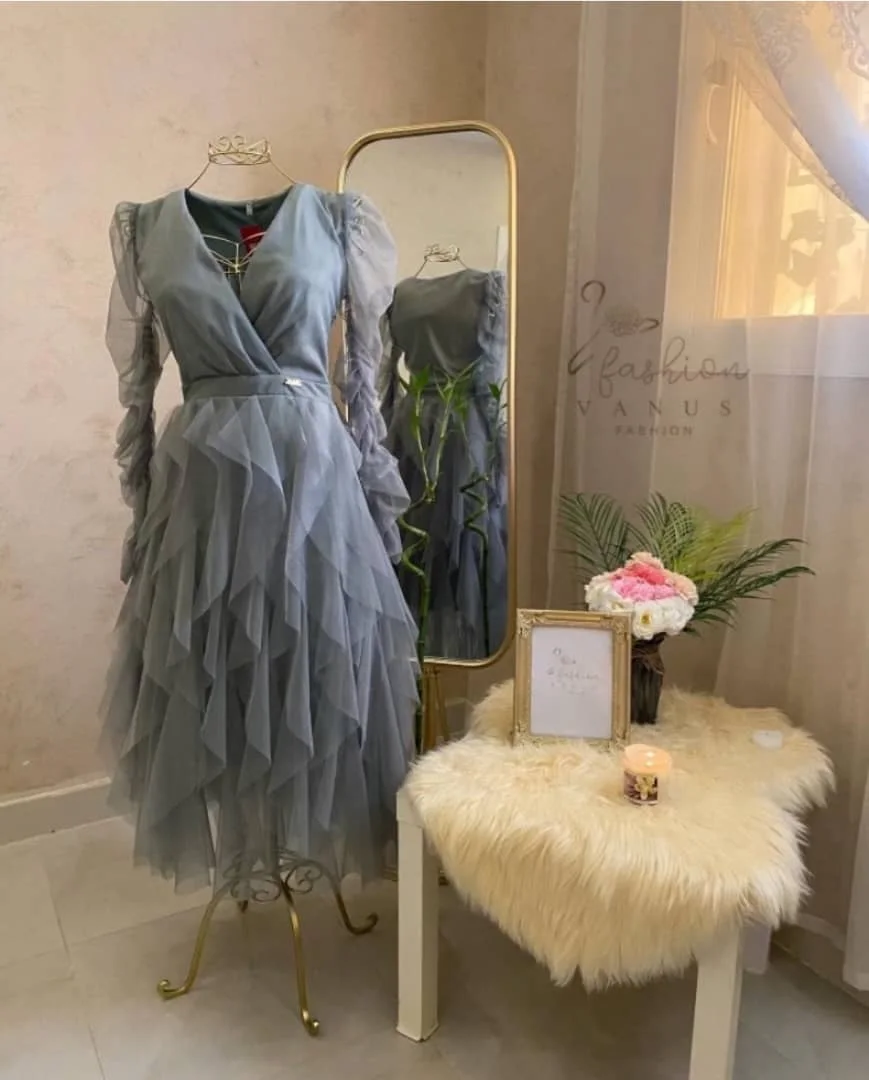 عروضات سوق سالم فستان تحفة تحفة والسعر 19000 ألف ريال يمني والوصف تحت👇