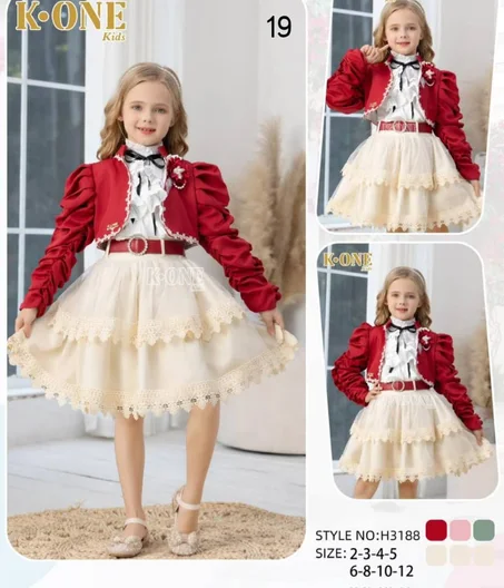 فستان بناتي راقي وجميل جدآ والمقاسات من سنتين الا 14 سنة السعر 36000 ألف ريال عدن