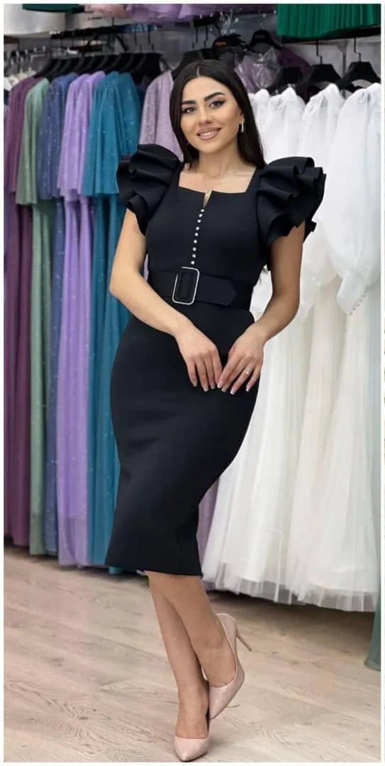 فستان نسائي عروضات سوق سالم يقدم لكم فستان نساىي راقي المقاس فري سايز فضيع بالبس والسعر 13000ألف ريال يمني