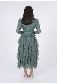 عروضات سوق سالم فستان تحفة تحفة والسعر 19000 ألف ريال يمني والوصف تحت👇