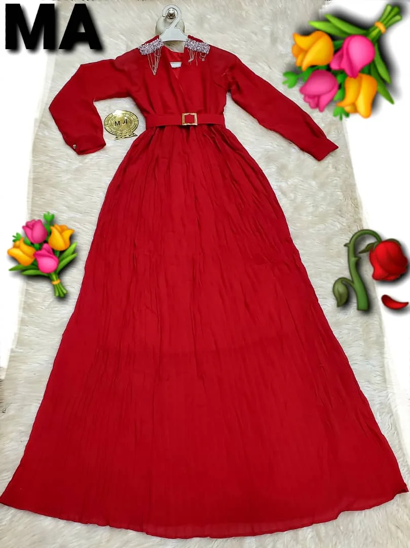 سوق سالم يقدم لكم فستان نساىي شيفون أصلي مكسر.. راقي جدآ والسعر 17000 ألف ريال يمني