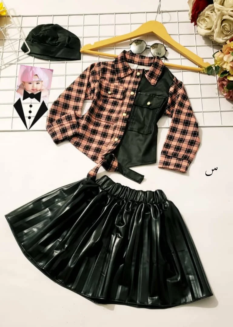 طقم بناتي موديل جديد كاروهات على جلد رووووعة الرووعة والوصف تحت وبسعر خيالي فقط 17000ألف ريال يمني